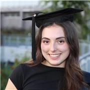 Étudiante en études d’art, propose de l’aide aux devoirs pour des jeunes de niveau primaire ou collège